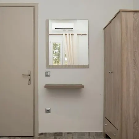 Pierina House تسيليفي