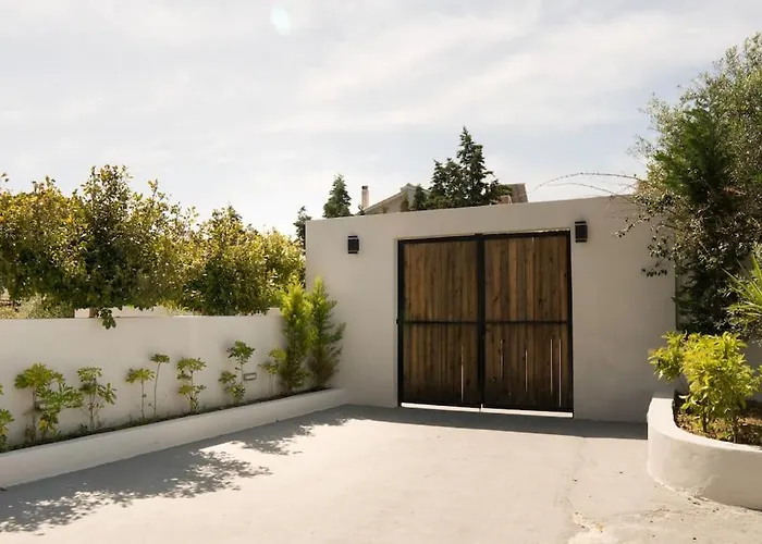 Holiday home Pierina House *