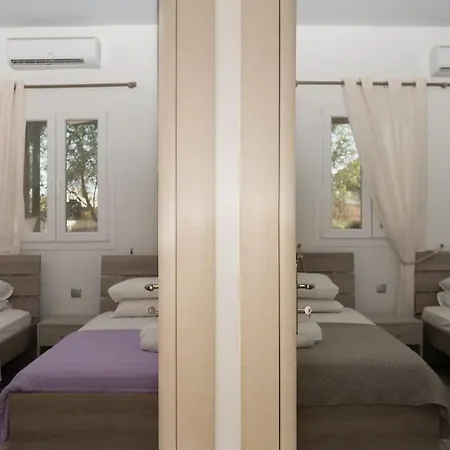 Pierina House * 蒂锡利维